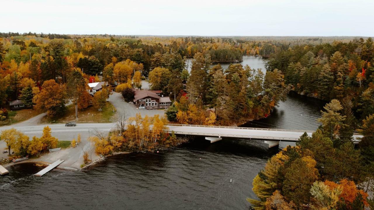 Silver Rapids Lodge & Campground Ely Eksteriør bilde